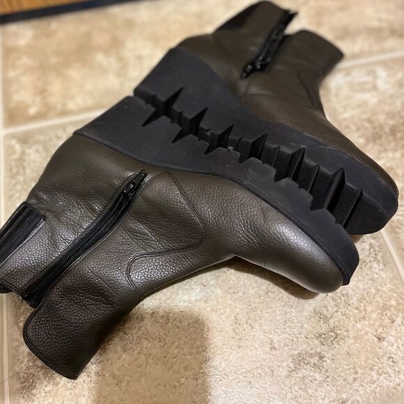 Waldlaufer Women’s Olive Green Leather Zip Up Booties Sz-7 - Picture 4 of 10